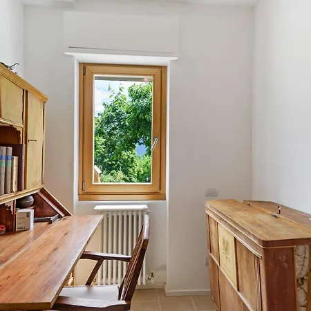 Cosy Flat With Garden And Parking 公寓 *