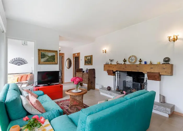 Cosy Flat With Garden And Parking