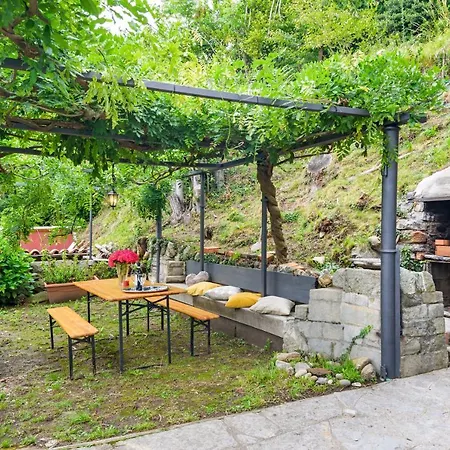 Cosy Flat With Garden And Parking Lejlighed *